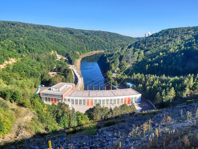 K monumentálnímu dílu i slavnému pivovaru