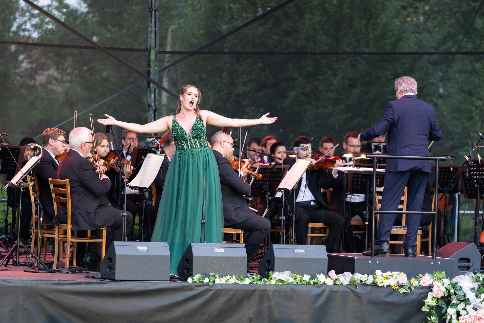 Na festivalu Petra Dvorského vystupují čeští i zahraniční sólisté. Na festivalu Petra Dvorského vystupují čeští i zahraniční sólisté.